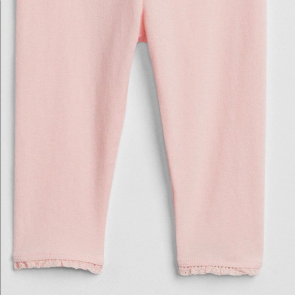 Gap eyelet onsie with matching leggings - Picture 2 of 8